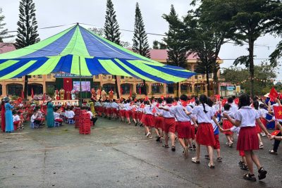 “80 năm ngành Giáo dục – Dấu ấn đặc biệt trong lễ khai giảng của trường Tiểu học Bùi Thị Xuân”